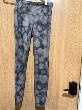 Athleta Chaturanga Gray Tie-Dye High-Rise Leggings